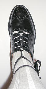 How to Tie Ghillie Brogues